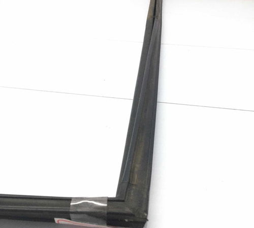 Borracha Canaleta Traseira Esquerda Nissan Tiida 2008/2014