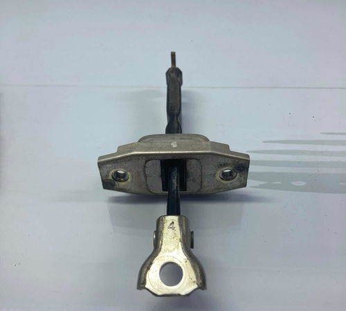 Limitador Porta Traseira Esquerda Toyota Corolla 2015/2018