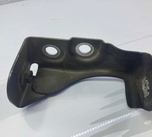 Guia Farol Direito Chevrolet Cruze Sedan 2015
