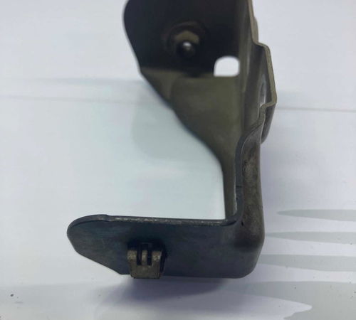 Guia Farol Direito Chevrolet Cruze Sedan 2015