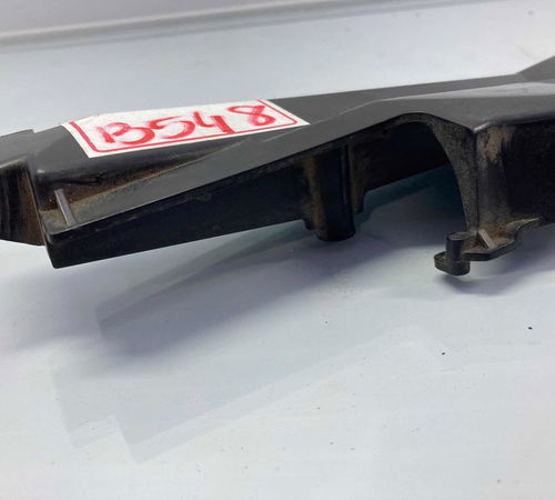 Acabamento Traseiro Esquerdo Honda Fit 2003/2008
