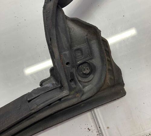 Borracha Vedação Porta Traseira Esquerda Toyota Corolla 15