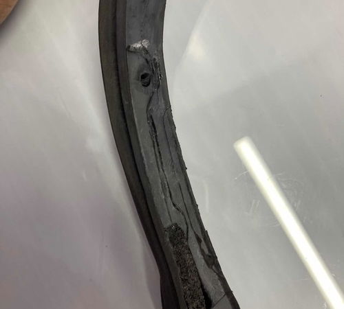 Borracha Vedação Porta Traseira Esquerda Toyota Corolla 15