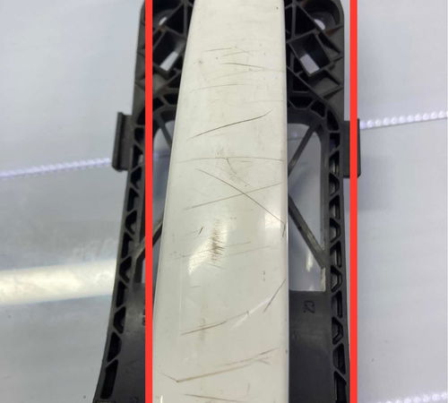 Maçaneta Externa Traseira Esq.volkswagen Tiguan 16 C/detalhe