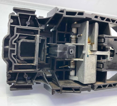 Maçaneta Externa Traseira Esq.volkswagen Tiguan 16 C/detalhe