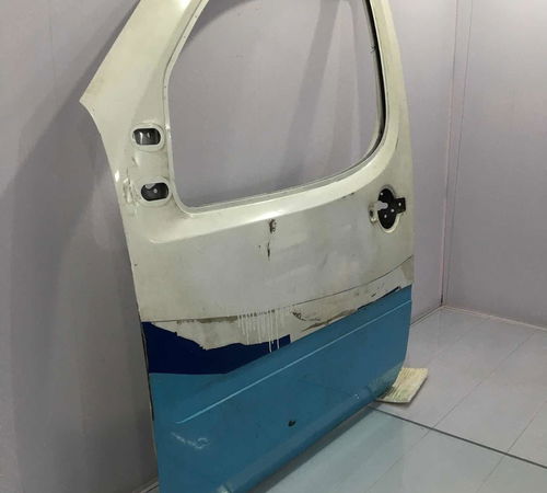 Porta Dianteira Esquerda Fiat Doblò 2010/2013 C/detalhe