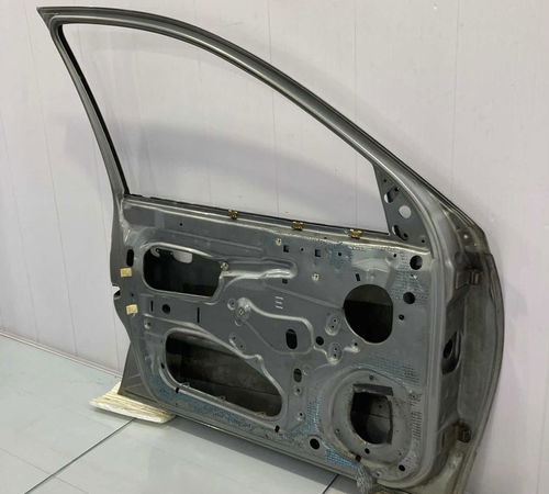 Porta Dianteira Esquerda Chevrolet Corsa Classic 00/10 C/det