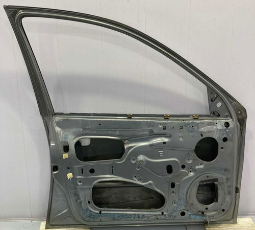 Porta Dianteira Esquerda Chevrolet Corsa Classic 00/10 C/det