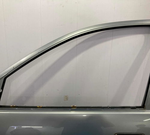 Porta Dianteira Esquerda Chevrolet Corsa Classic 00/10 C/det