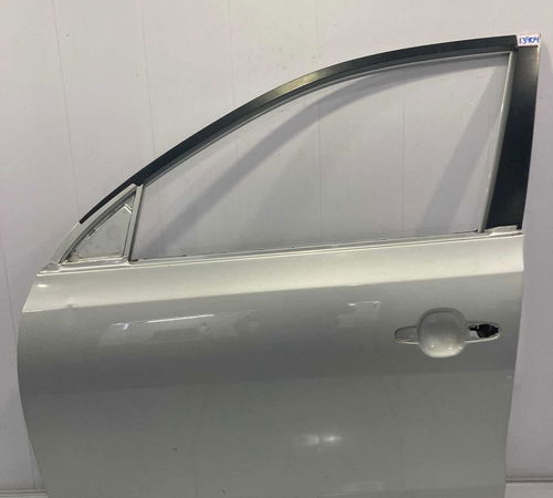 Porta Dianteira Esquerda Hyundai I30 2009/2012 Com Detalhe
