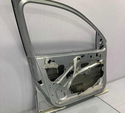Porta Dianteira Esquerda Peugeot 207 2007/2015 Com Detalhe