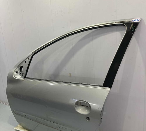 Porta Dianteira Esquerda Peugeot 207 2007/2015 Com Detalhe