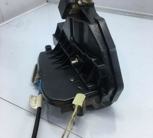 Fechadura Dianteira Esquerda Ford Ecosport 2013/2017