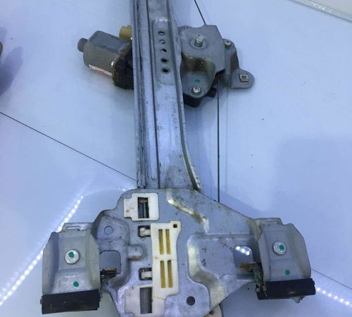 Máquina De Vidro Traseira Esquerda Chevrolet Cruze Sedan 15