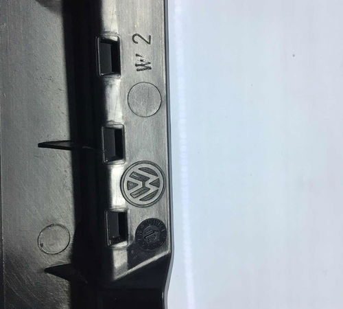 Moldura Quadro Janela Dianteira Esquerda Vw Tiguan 2016