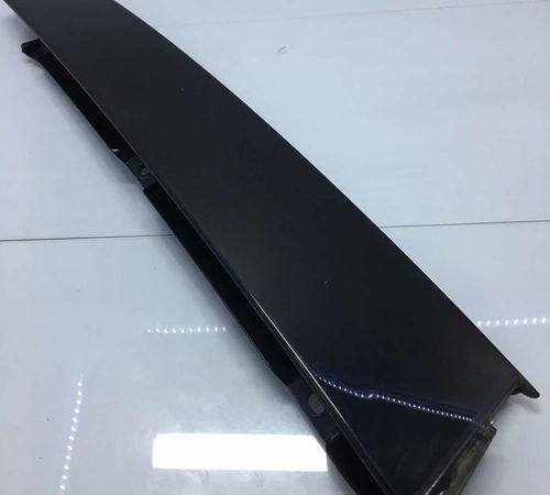 Moldura Quadro Janela Dianteira Esquerda Vw Tiguan 2016