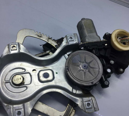 Máquina De Vidro Dianteiro Esquerdo Toyota Corolla 15/19