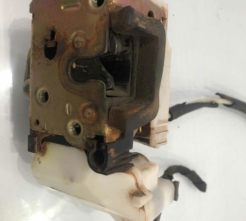 Fechadura Dianteira Esquerda Chevrolet Celta 2007/2014