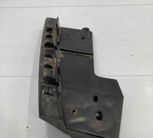 Guia Farol Esquerdo Nissan Tiida 2008/2014