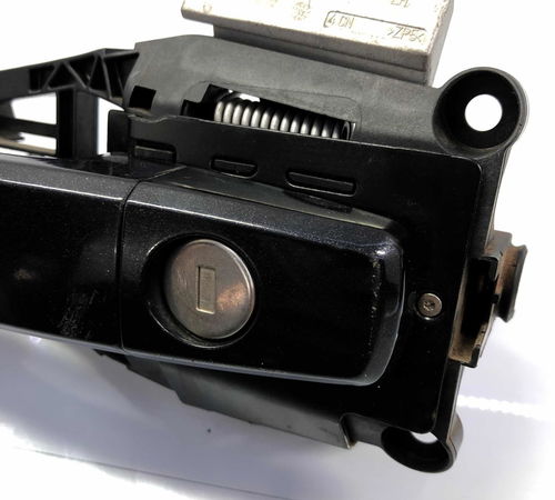 Maçaneta Externa Dianteira Esquerda Chevrolet Cruze 2012/15