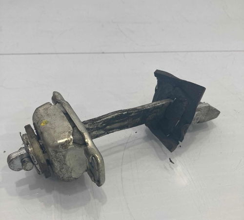 Limitador Dianteiro Esquerdo Chevrolet Celta 2007/2014