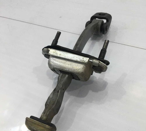 Limitador Dianteiro Esquerdo Ford Ka 200...