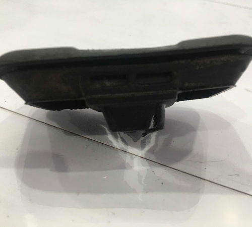 Acabamento Limitador Dianteiro Esquerdo Renault Duster 10/15