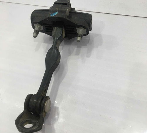 Limitador Dianteiro Esquerdo Ford Fusion 2006/2009