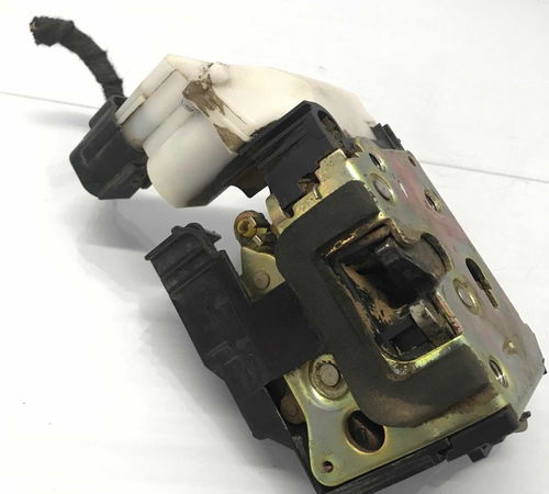 Fechadura Porta Dianteira Esquerda Ford Fiesta 2003/2014