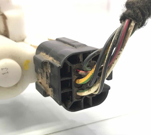 Fechadura Porta Dianteira Esquerda Ford Fiesta 2003/2014