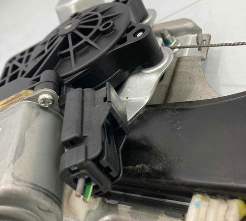 Máquina De Vidro Dianteiro Esquerdo Chevrolet Cobalt 12/20