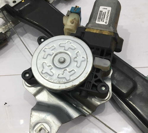 Máquina De Vidro Dianteiro Esquerdo Chevrolet Cobalt 12/20