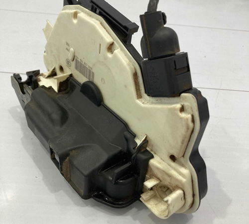 Fechadura Dianteira Esquerda Volkswagen Tiguan 2016