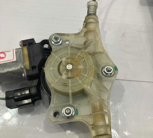 Máquina De Vidro Dianteiro Esquerdo Hyundai Hb20 13/18