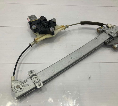 Máquina De Vidro Dianteiro Esquerdo Hyundai Hb20 13/18