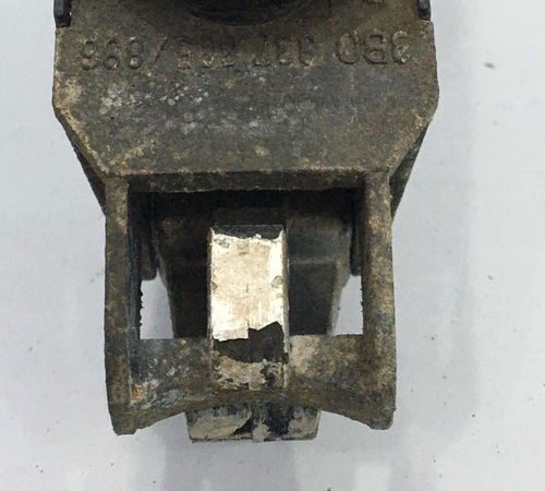 Maçaneta Externa Dianteira Esquerda Volkswagen Golf 1999/07