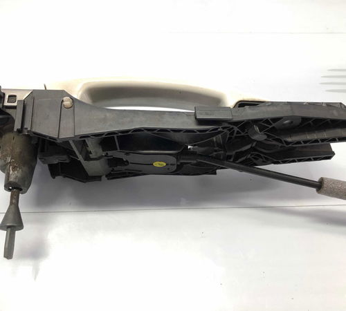 Maçaneta Externa Dianteira Esquerda Volkswagen Up 16/20 Det