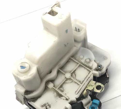 Fechadura Porta Dianteira Es Fiat Palio Attractive 2013/2018