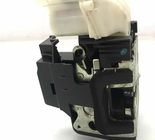 Fechadura Porta Dianteira Esquerda Fiat Palio 2004/2015