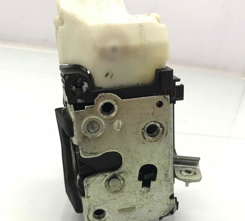 Fechadura Porta Dianteira Esquerda Fiat Palio 2004/2015