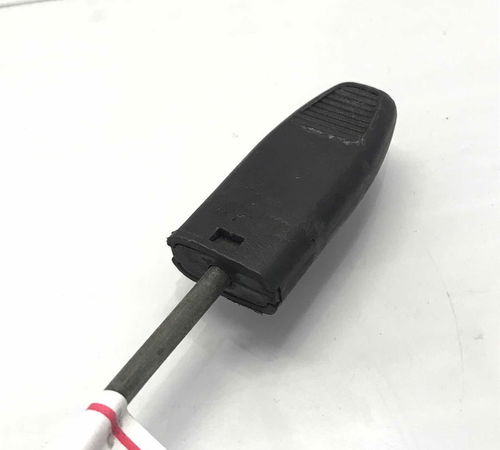 Pino Trava Porta Dianteira Esquerda Chevrolet Corsa 01/08