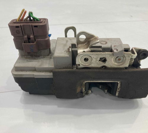 Fechadura Dianteira Esquerda Peugeot 206/207 2007/2015