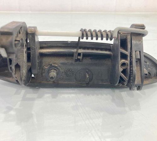 Maçaneta Externa Dianteira Esquerda Renault Clio Hatch 2012