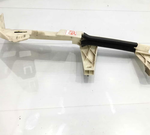 Guia Canaleta Vidro Dianteira Esquerda Peugeot 307 2008/2012