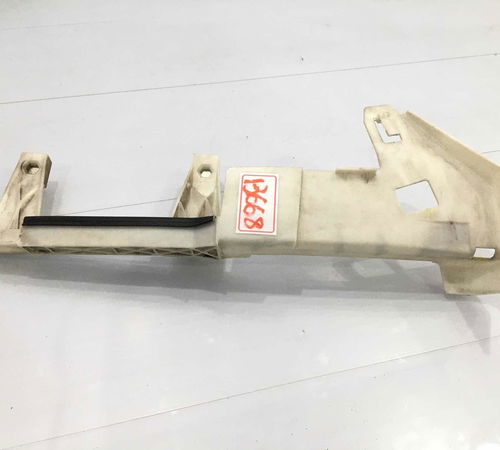 Guia Canaleta Vidro Dianteira Esquerda Peugeot 307 2008/2012