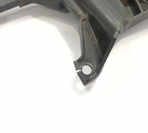 Cantoneira Fechadura Porta Dianteira Esquerda Vw Polo 03/15