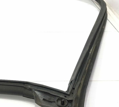Borracha Vedação Dianteira Esquerda Toyota Corolla 2015/2018