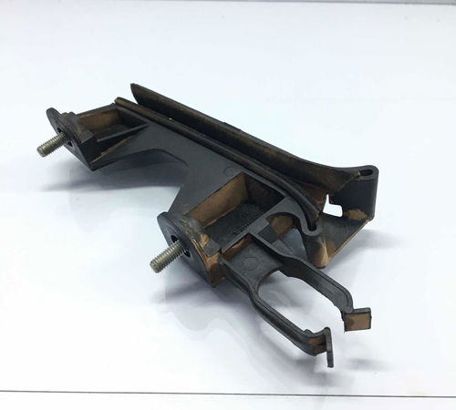 Guia Canaleta Vidro Dianteira Esq Fiat Idea Adventure 11/16