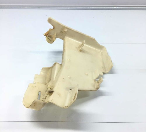 Capa Fechadura Dianteira Esquerda Volkswagen Polo 2003/2015