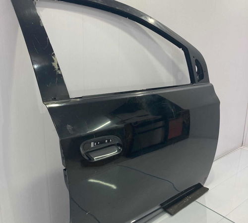 Porta Dianteira Direita Chevrolet Ônix 2013/2018 C/ Detalhe